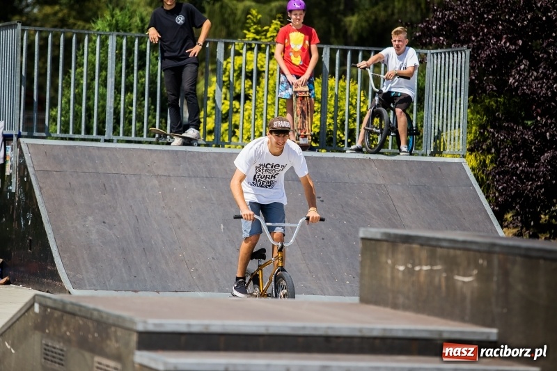 Zdjęcie w galerii na portalu naszraciborz.pl: Extreme City - warsztaty na skateparku wiadomości z regionu