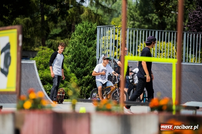 Zdjęcie w galerii na portalu naszraciborz.pl: Extreme City - warsztaty na skateparku wiadomości z regionu