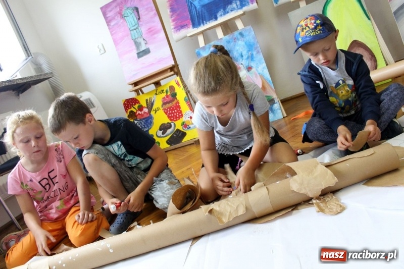 Zdjęcie w galerii na portalu naszraciborz.pl: W Nędzy wakacje można spędzić kreatywnie. Trwa Akcja Lato  wiadomości z regionu