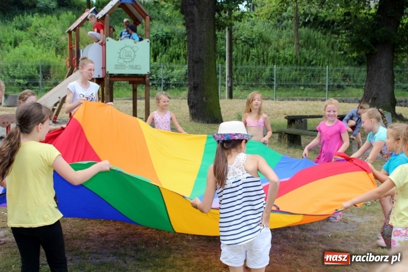 Zdjęcie w galerii na portalu naszraciborz.pl: W Nędzy wakacje można spędzić kreatywnie. Trwa Akcja Lato  wiadomości z regionu