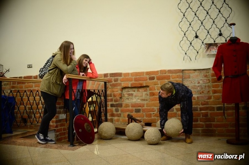 Zdjęcie w galerii na portalu naszraciborz.pl: Trwa drugi nabór do PWSZ w Raciborzu wiadomości z regionu