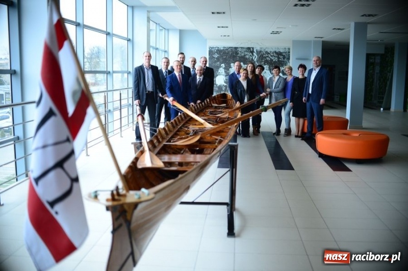 Zdjęcie w galerii na portalu naszraciborz.pl: Trwa drugi nabór do PWSZ w Raciborzu wiadomości z regionu