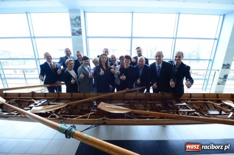 Zdjęcie w galerii na portalu naszraciborz.pl: Trwa drugi nabór do PWSZ w Raciborzu wiadomości z regionu