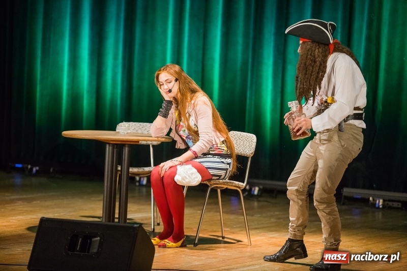 Zdjęcie w galerii na portalu naszraciborz.pl: Spektakl Irrealis przerwany przez nawałnicę wiadomości z regionu