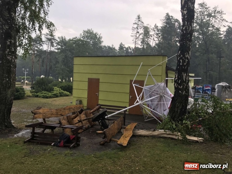 Zdjęcie w galerii na portalu naszraciborz.pl: Siedem minut, które spustoszyło Aquabrax i stadninę  wiadomości z regionu