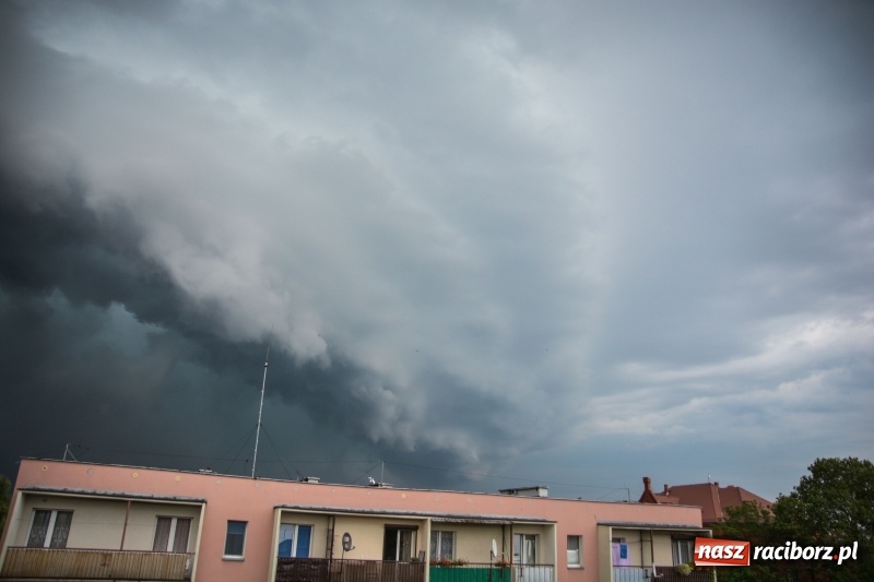 Zdjęcie w galerii na portalu naszraciborz.pl: Meteo Project Racibórz objaśnia, co spowodowało kataklizm w Kuźni i Nędzy  wiadomości z regionu