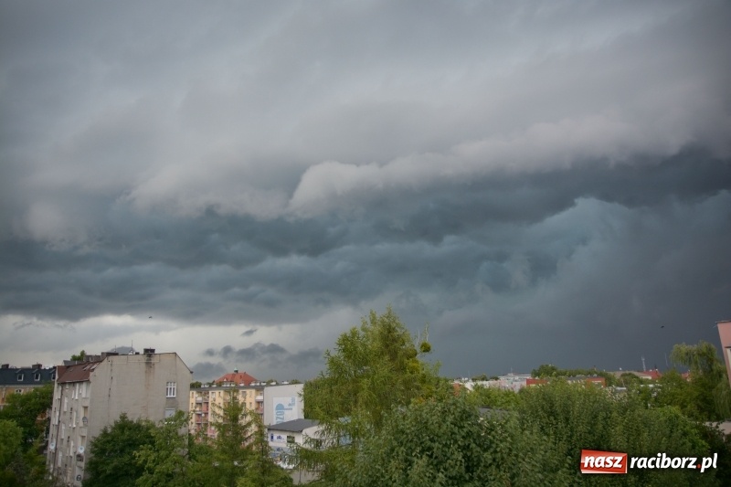 Zdjęcie w galerii na portalu naszraciborz.pl: Meteo Project Racibórz objaśnia, co spowodowało kataklizm w Kuźni i Nędzy  wiadomości z regionu