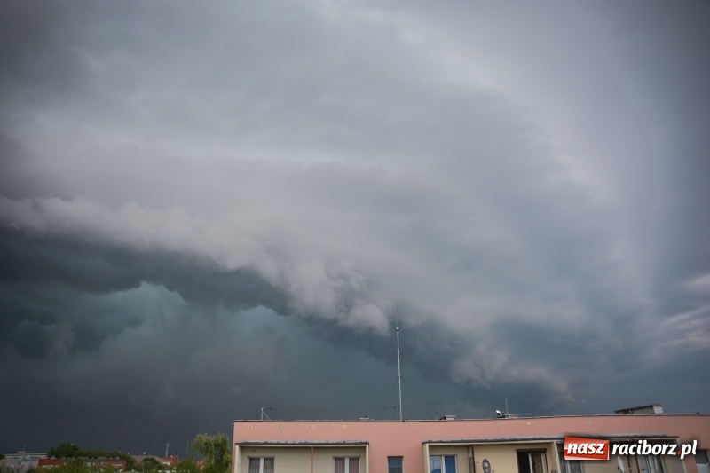 Zdjęcie w galerii na portalu naszraciborz.pl: Meteo Project Racibórz objaśnia, co spowodowało kataklizm w Kuźni i Nędzy  wiadomości z regionu