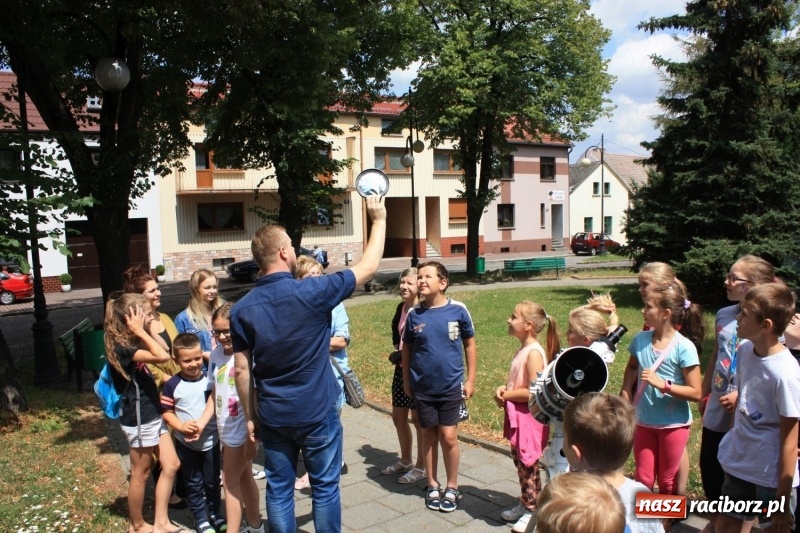 Zdjęcie w galerii na portalu naszraciborz.pl: Kosmiczne rozpoczęcie wakacji w krzanowickim domu kultury  wiadomości z regionu