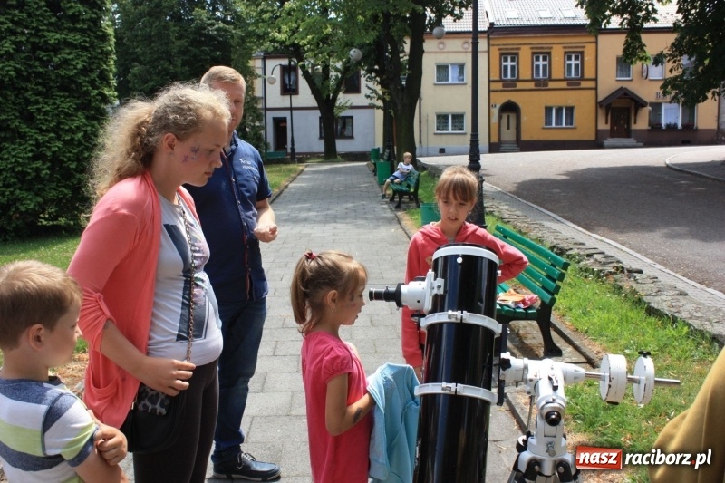 Zdjęcie w galerii na portalu naszraciborz.pl: Kosmiczne rozpoczęcie wakacji w krzanowickim domu kultury  wiadomości z regionu