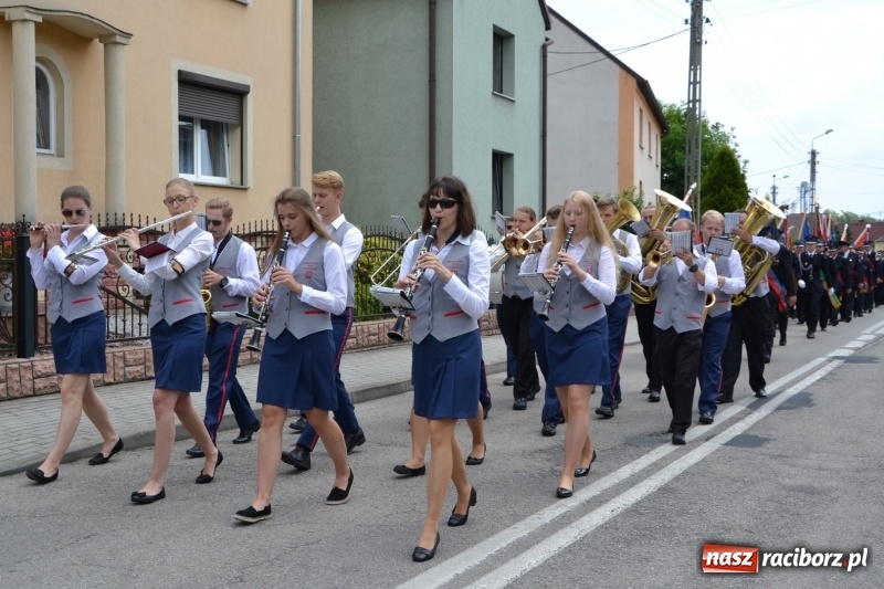 Zdjęcie w galerii na portalu naszraciborz.pl: Bogu na chwałę, ludziom na ratunek – jubileusz 110-lecia OSP w Krzyżanowicach wiadomości z regionu