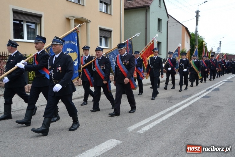 Zdjęcie w galerii na portalu naszraciborz.pl: Bogu na chwałę, ludziom na ratunek – jubileusz 110-lecia OSP w Krzyżanowicach wiadomości z regionu