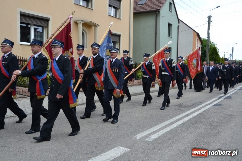 Zdjęcie w galerii na portalu naszraciborz.pl: Bogu na chwałę, ludziom na ratunek – jubileusz 110-lecia OSP w Krzyżanowicach wiadomości z regionu