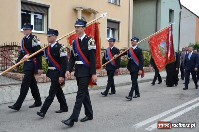 Zdjęcie w galerii na portalu naszraciborz.pl: Bogu na chwałę, ludziom na ratunek – jubileusz 110-lecia OSP w Krzyżanowicach wiadomości z regionu
