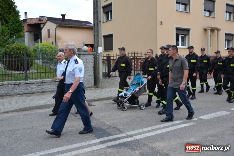 Zdjęcie w galerii na portalu naszraciborz.pl: Bogu na chwałę, ludziom na ratunek – jubileusz 110-lecia OSP w Krzyżanowicach wiadomości z regionu