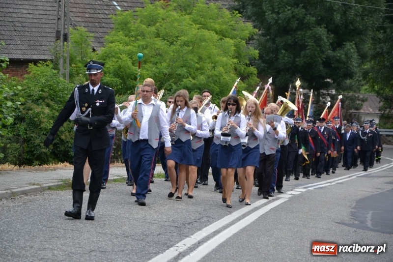 Zdjęcie w galerii na portalu naszraciborz.pl: Bogu na chwałę, ludziom na ratunek – jubileusz 110-lecia OSP w Krzyżanowicach wiadomości z regionu