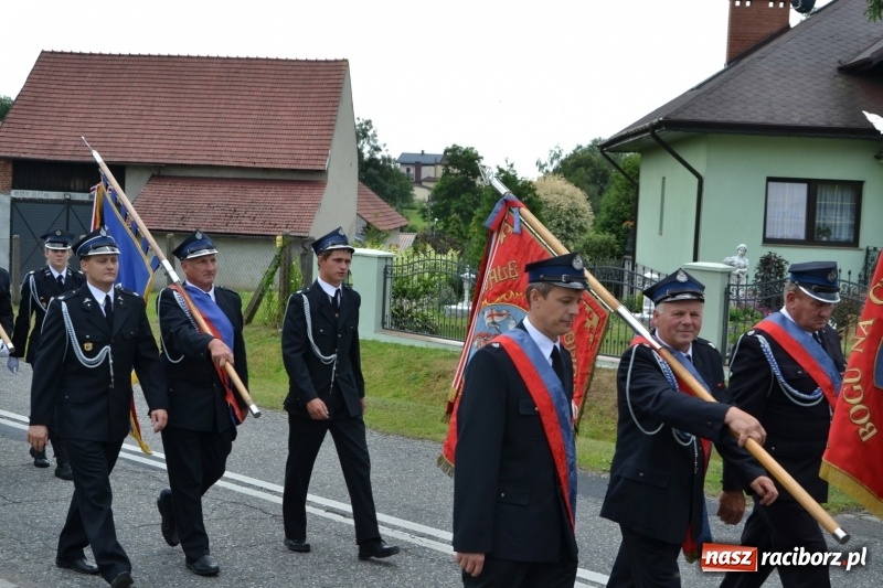 Zdjęcie w galerii na portalu naszraciborz.pl: Bogu na chwałę, ludziom na ratunek – jubileusz 110-lecia OSP w Krzyżanowicach wiadomości z regionu