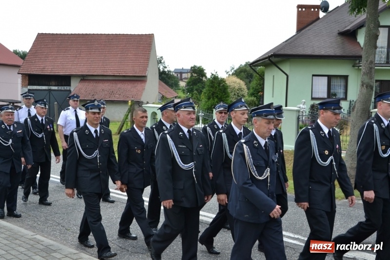 Zdjęcie w galerii na portalu naszraciborz.pl: Bogu na chwałę, ludziom na ratunek – jubileusz 110-lecia OSP w Krzyżanowicach wiadomości z regionu