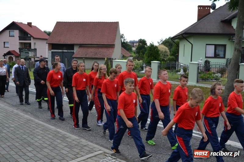 Zdjęcie w galerii na portalu naszraciborz.pl: Bogu na chwałę, ludziom na ratunek – jubileusz 110-lecia OSP w Krzyżanowicach wiadomości z regionu
