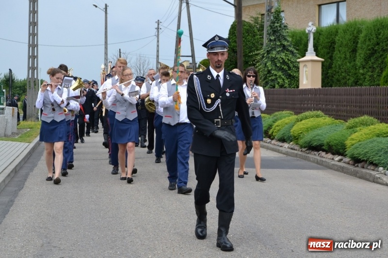 Zdjęcie w galerii na portalu naszraciborz.pl: Bogu na chwałę, ludziom na ratunek – jubileusz 110-lecia OSP w Krzyżanowicach wiadomości z regionu