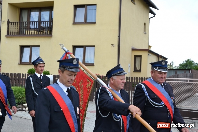 Zdjęcie w galerii na portalu naszraciborz.pl: Bogu na chwałę, ludziom na ratunek – jubileusz 110-lecia OSP w Krzyżanowicach wiadomości z regionu