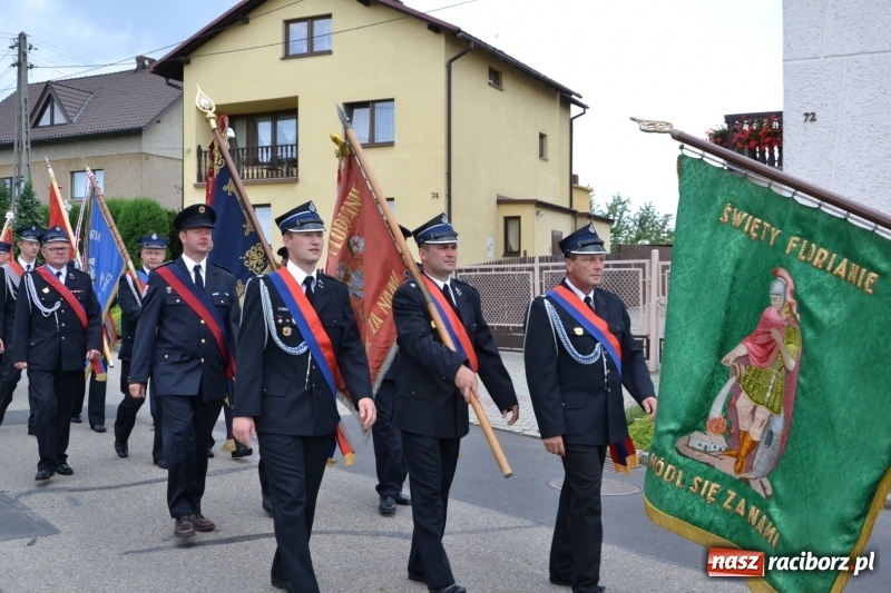 Zdjęcie w galerii na portalu naszraciborz.pl: Bogu na chwałę, ludziom na ratunek – jubileusz 110-lecia OSP w Krzyżanowicach wiadomości z regionu