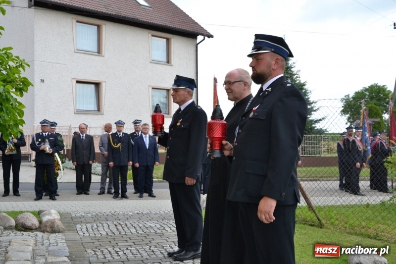 Zdjęcie w galerii na portalu naszraciborz.pl: Bogu na chwałę, ludziom na ratunek – jubileusz 110-lecia OSP w Krzyżanowicach wiadomości z regionu