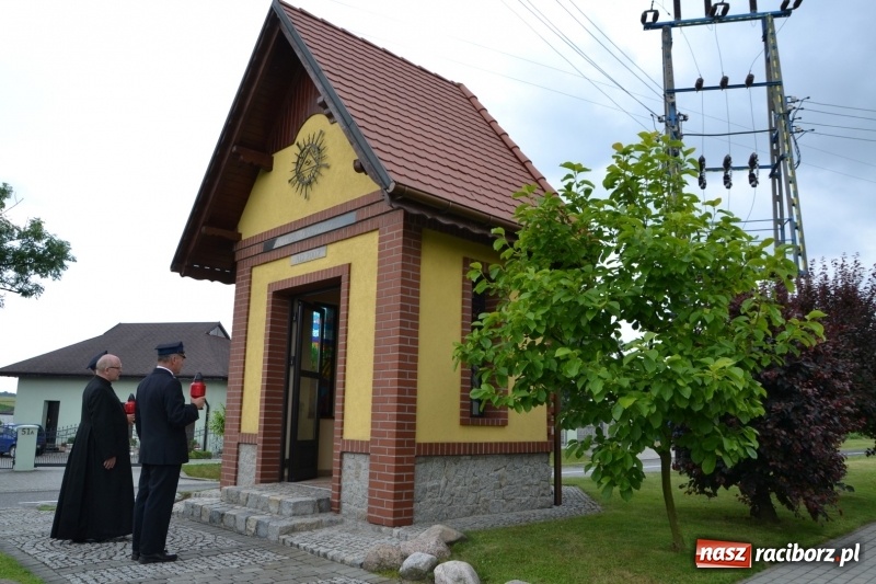 Zdjęcie w galerii na portalu naszraciborz.pl: Bogu na chwałę, ludziom na ratunek – jubileusz 110-lecia OSP w Krzyżanowicach wiadomości z regionu