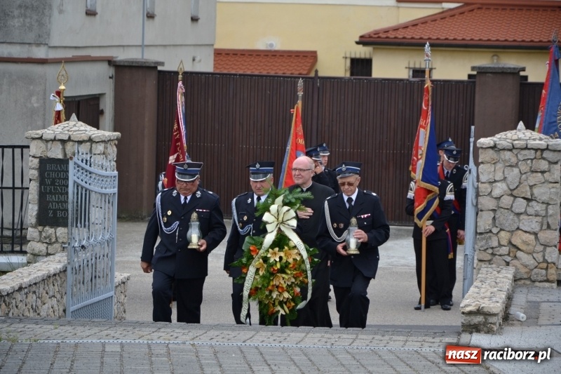 Zdjęcie w galerii na portalu naszraciborz.pl: Bogu na chwałę, ludziom na ratunek – jubileusz 110-lecia OSP w Krzyżanowicach wiadomości z regionu