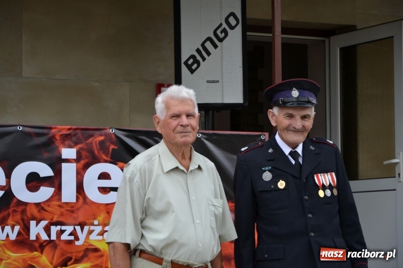 Zdjęcie w galerii na portalu naszraciborz.pl: Bogu na chwałę, ludziom na ratunek – jubileusz 110-lecia OSP w Krzyżanowicach wiadomości z regionu