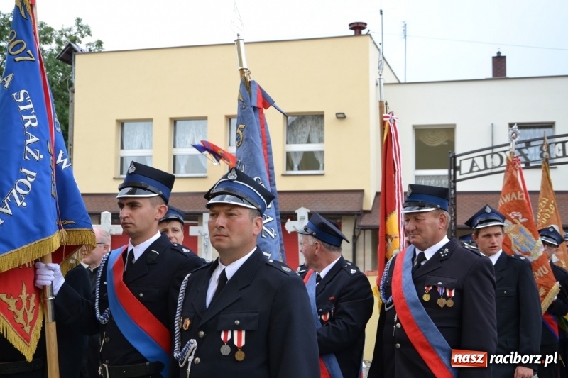Zdjęcie w galerii na portalu naszraciborz.pl: Bogu na chwałę, ludziom na ratunek – jubileusz 110-lecia OSP w Krzyżanowicach wiadomości z regionu