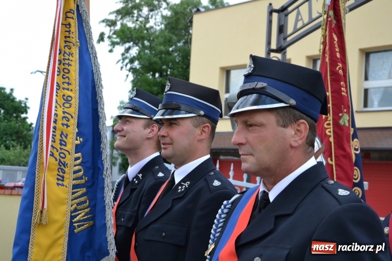 Zdjęcie w galerii na portalu naszraciborz.pl: Bogu na chwałę, ludziom na ratunek – jubileusz 110-lecia OSP w Krzyżanowicach wiadomości z regionu