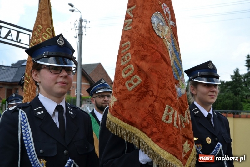 Zdjęcie w galerii na portalu naszraciborz.pl: Bogu na chwałę, ludziom na ratunek – jubileusz 110-lecia OSP w Krzyżanowicach wiadomości z regionu