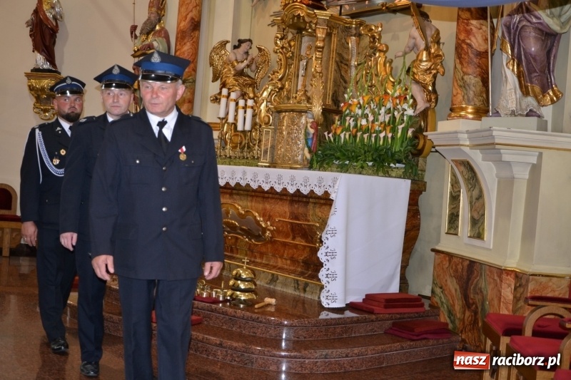 Zdjęcie w galerii na portalu naszraciborz.pl: Bogu na chwałę, ludziom na ratunek – jubileusz 110-lecia OSP w Krzyżanowicach wiadomości z regionu