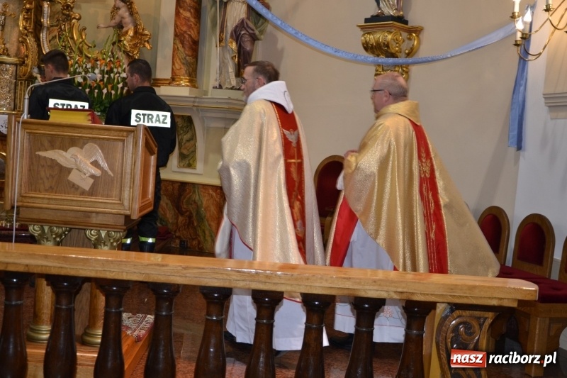 Zdjęcie w galerii na portalu naszraciborz.pl: Bogu na chwałę, ludziom na ratunek – jubileusz 110-lecia OSP w Krzyżanowicach wiadomości z regionu