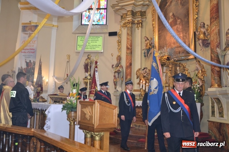 Zdjęcie w galerii na portalu naszraciborz.pl: Bogu na chwałę, ludziom na ratunek – jubileusz 110-lecia OSP w Krzyżanowicach wiadomości z regionu