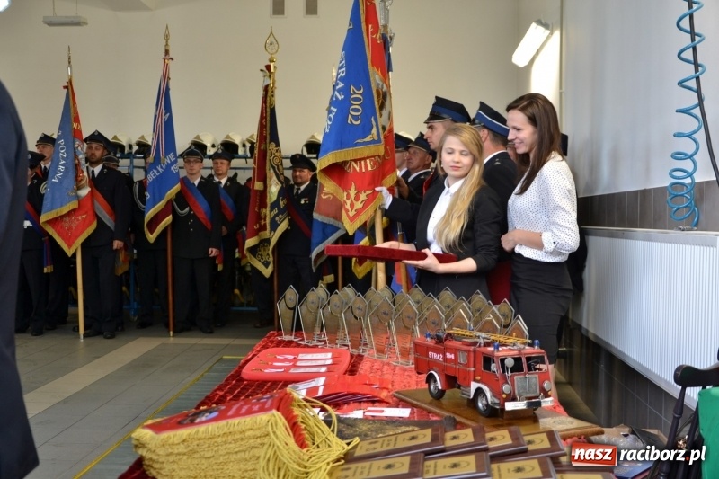 Zdjęcie w galerii na portalu naszraciborz.pl: Bogu na chwałę, ludziom na ratunek – jubileusz 110-lecia OSP w Krzyżanowicach wiadomości z regionu