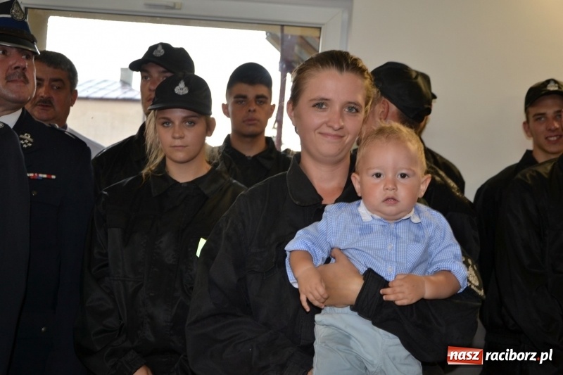 Zdjęcie w galerii na portalu naszraciborz.pl: Bogu na chwałę, ludziom na ratunek – jubileusz 110-lecia OSP w Krzyżanowicach wiadomości z regionu