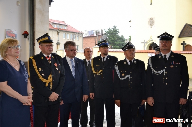 Zdjęcie w galerii na portalu naszraciborz.pl: Bogu na chwałę, ludziom na ratunek – jubileusz 110-lecia OSP w Krzyżanowicach wiadomości z regionu