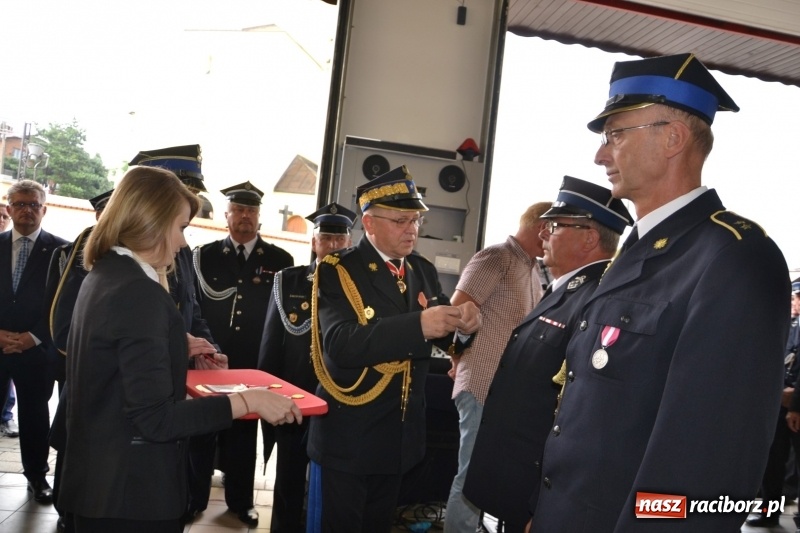 Zdjęcie w galerii na portalu naszraciborz.pl: Bogu na chwałę, ludziom na ratunek – jubileusz 110-lecia OSP w Krzyżanowicach wiadomości z regionu