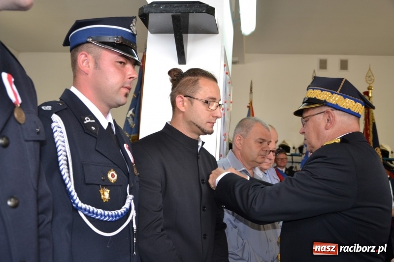 Zdjęcie w galerii na portalu naszraciborz.pl: Bogu na chwałę, ludziom na ratunek – jubileusz 110-lecia OSP w Krzyżanowicach wiadomości z regionu