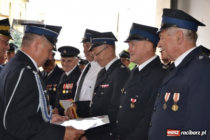 Zdjęcie w galerii na portalu naszraciborz.pl: Bogu na chwałę, ludziom na ratunek – jubileusz 110-lecia OSP w Krzyżanowicach wiadomości z regionu