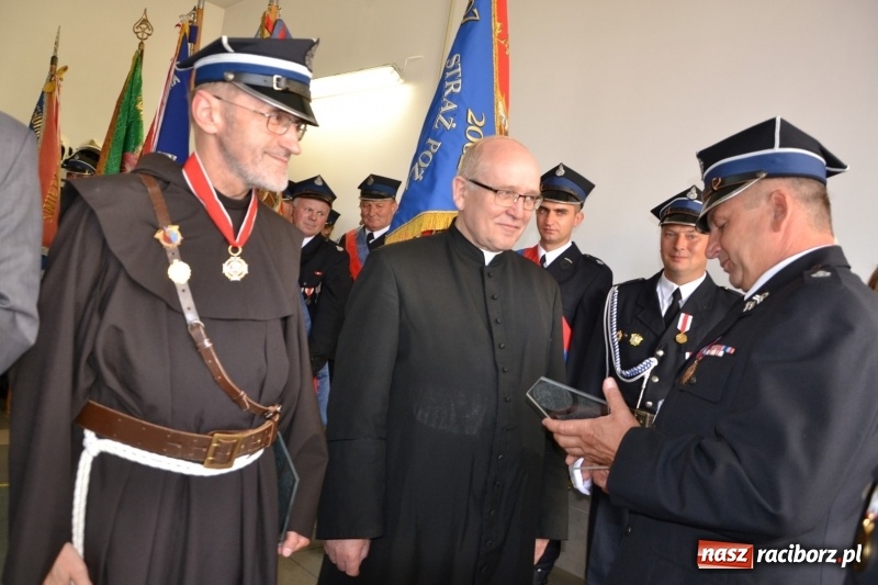Zdjęcie w galerii na portalu naszraciborz.pl: Bogu na chwałę, ludziom na ratunek – jubileusz 110-lecia OSP w Krzyżanowicach wiadomości z regionu