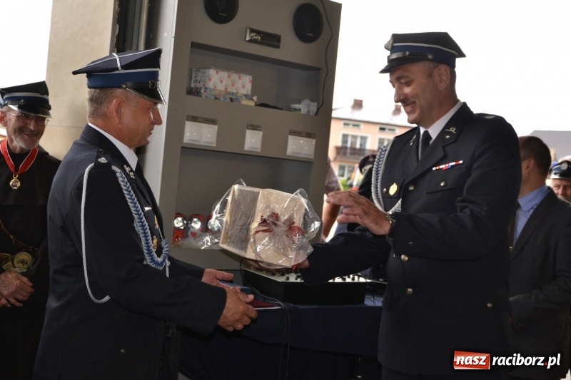 Zdjęcie w galerii na portalu naszraciborz.pl: Bogu na chwałę, ludziom na ratunek – jubileusz 110-lecia OSP w Krzyżanowicach wiadomości z regionu