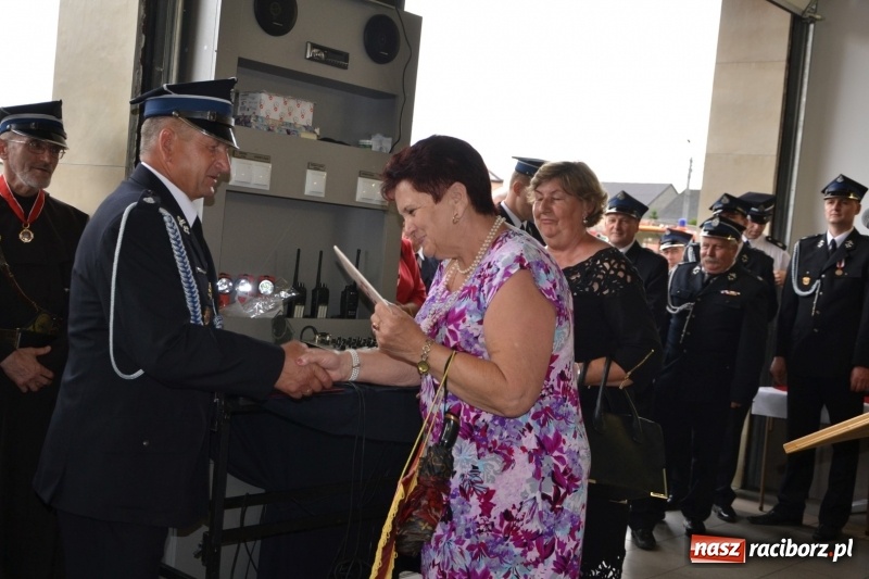 Zdjęcie w galerii na portalu naszraciborz.pl: Bogu na chwałę, ludziom na ratunek – jubileusz 110-lecia OSP w Krzyżanowicach wiadomości z regionu