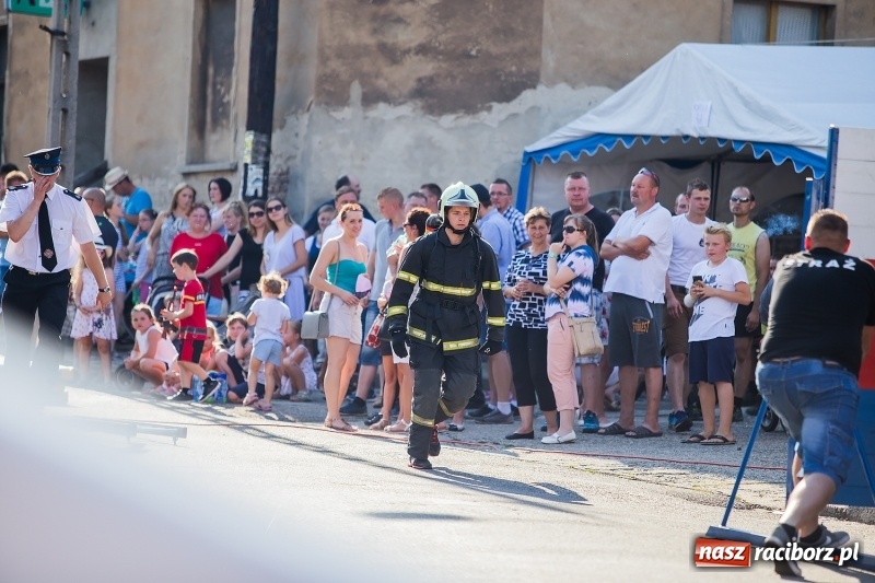 Zdjęcie w galerii na portalu naszraciborz.pl: Żelazny jak strażak w Krzanowicach. Patryk Wyglenda z pucharem prezesa OSP Krzanowice wiadomości z regionu