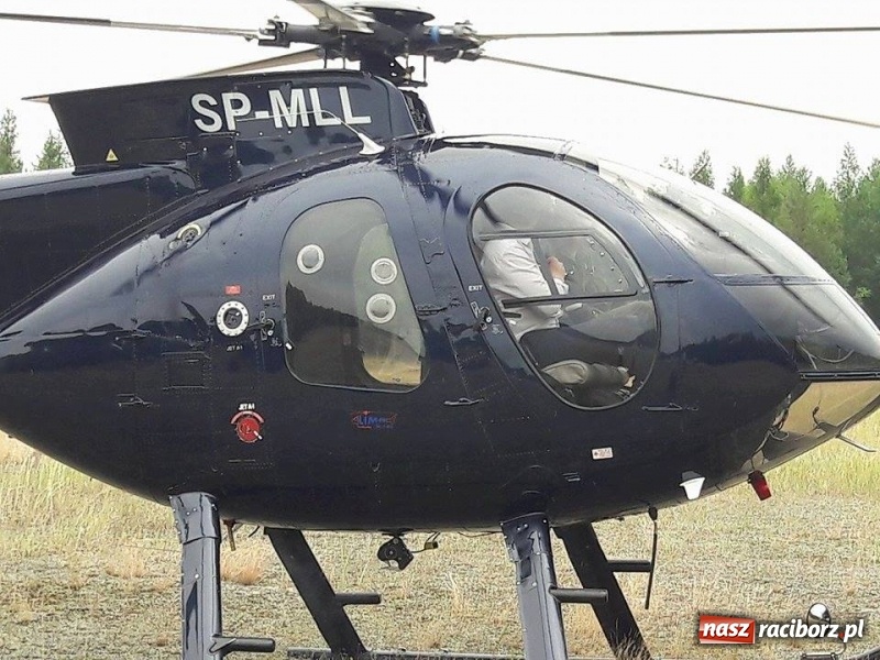 Zdjęcie w galerii na portalu naszraciborz.pl: Wojewoda nad lasami wokół Kuźni Raciborskiej. Poszkodowani mogą się ubiegać o pomoc  wiadomości z regionu