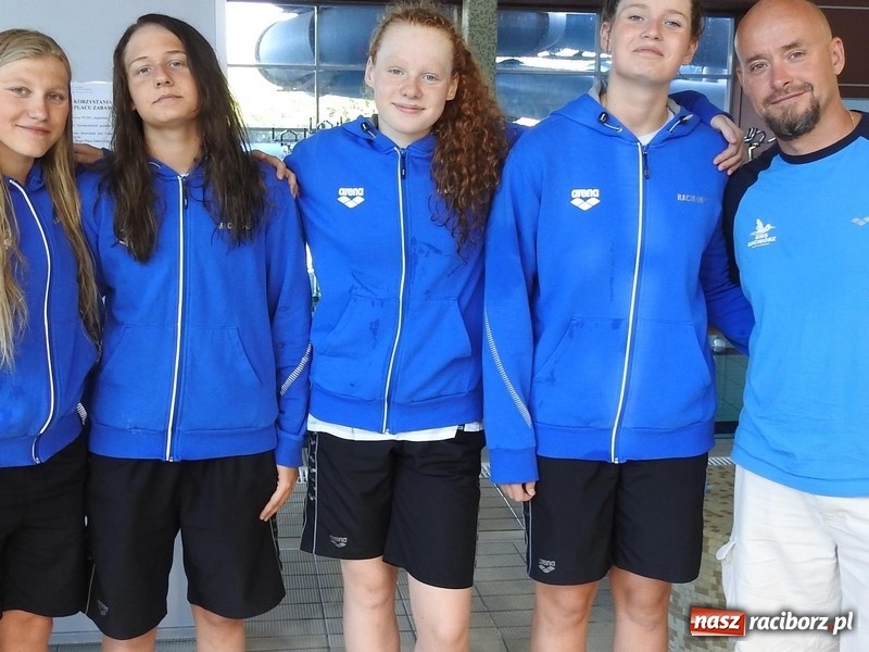 Zdjęcie w galerii na portalu naszraciborz.pl: Pływanie. Paulina Wojtaszewska ze złotem, srebrem i brązem  wiadomości z regionu