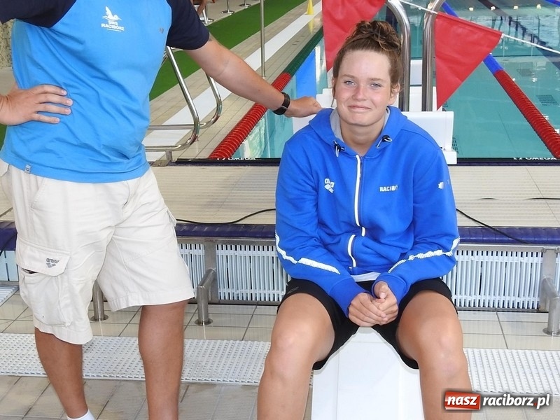 Zdjęcie w galerii na portalu naszraciborz.pl: Pływanie. Paulina Wojtaszewska ze złotem, srebrem i brązem  wiadomości z regionu