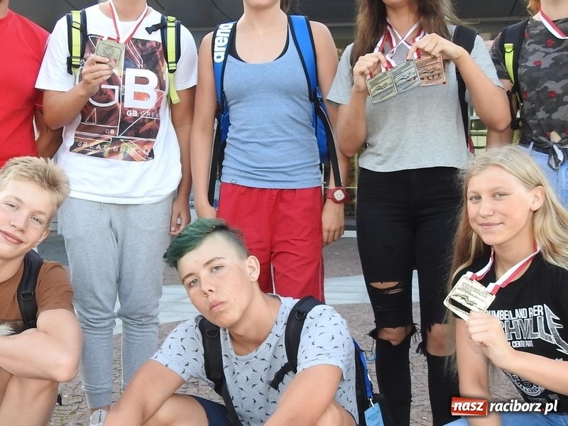 Zdjęcie w galerii na portalu naszraciborz.pl: Pływanie. Paulina Wojtaszewska ze złotem, srebrem i brązem  wiadomości z regionu